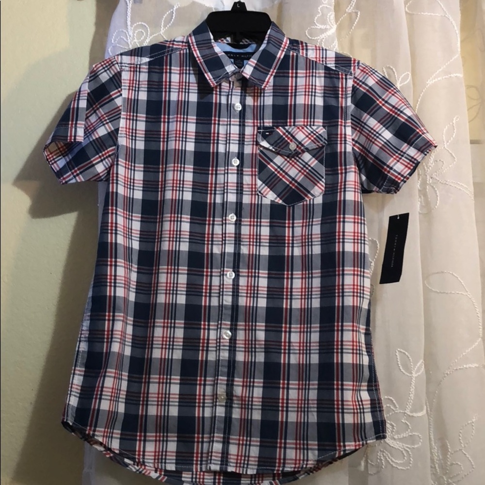 Tommy Hilfiger Plaid button down shirt
